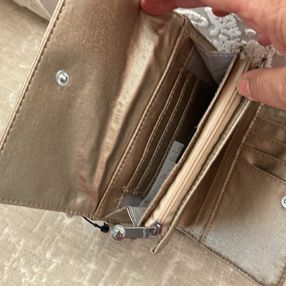 KIPLING Metallic Gold Pixi Wallet - Picture 7 of 8